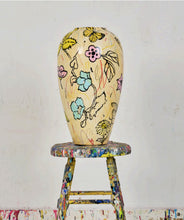 Load image into Gallery viewer, COME TO ME VASE